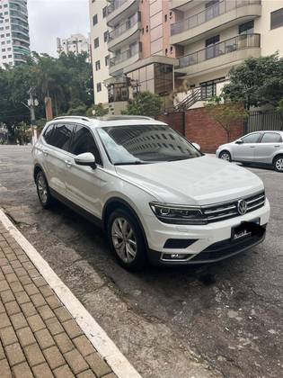 VOLKSWAGEN TIGUAN 1.4 250 TSI TOTAL FLEX ALLSPACE COMFORTLINE TIPTRONIC VOLKSWAGEN TIGUAN 1.4 250 TSI TOTAL FLEX ALLSPACE COMFORTLINE TIPTRONIC